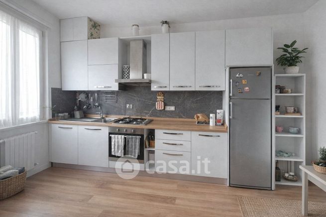 Appartamento in residenziale in Via Porcareda 11