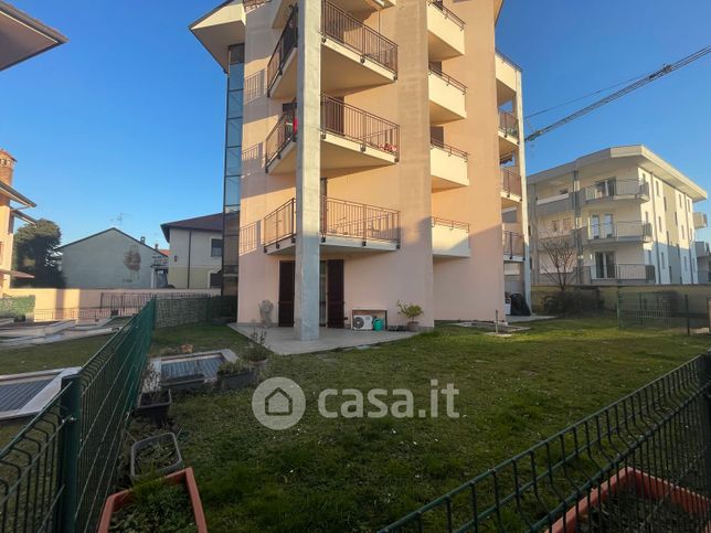 Appartamento in residenziale in Via Roma 108