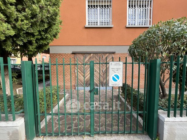 Box/posto auto in residenziale in Via Niccolò Machiavelli 1