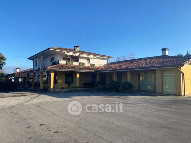 Appartamento in residenziale in Via XI Febbraio 117 -99