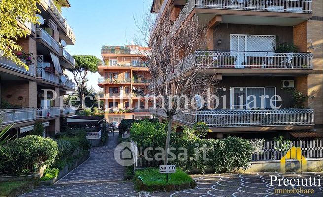 Appartamento in residenziale in Via Antonio Sogliano 57