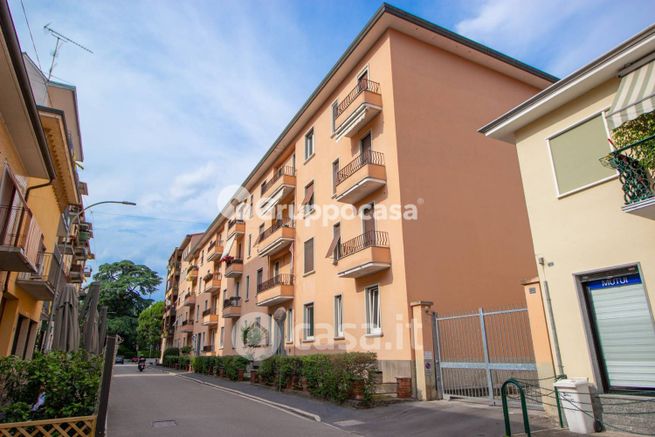 Appartamento in residenziale in Via Giovanni Cattaneo 22