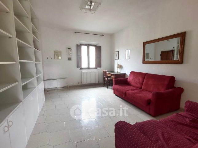 Appartamento in residenziale in Piazza Guerrazzi F. Domenico 2