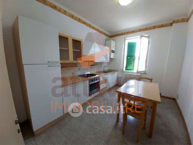 Appartamento in residenziale in Via Oberdan