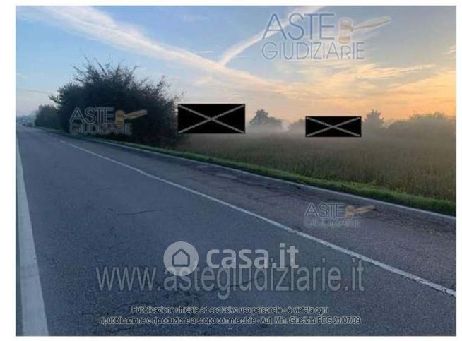 Terreno agricolo in commerciale in Strada Provinciale 52 52