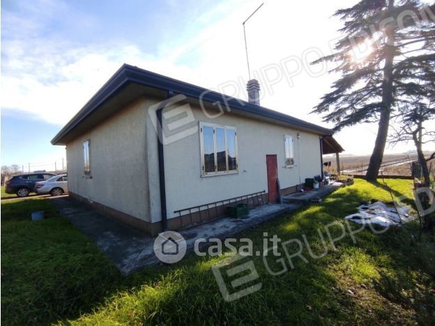 Casa indipendente in residenziale in Località Valcerere Dolfina 38