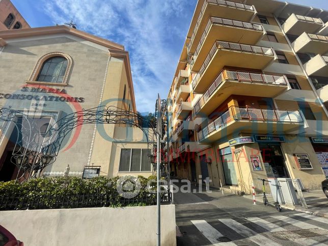 Appartamento in residenziale in Via Pietro Castelli 8