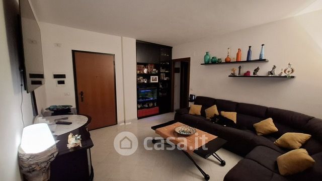 Appartamento in residenziale in Via Lussemburgo