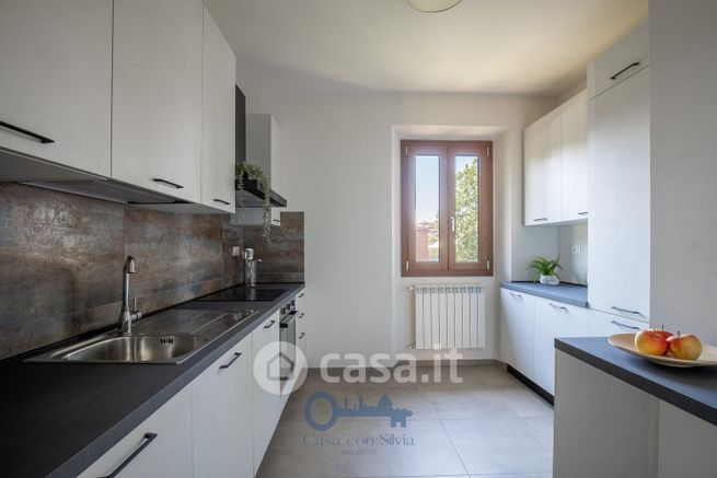 Appartamento in residenziale in Via Faentina 14