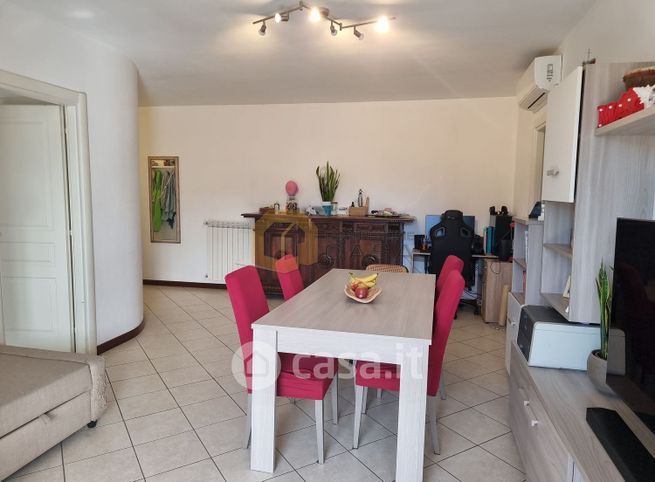 Appartamento in residenziale in Via Nicola Pisano 1