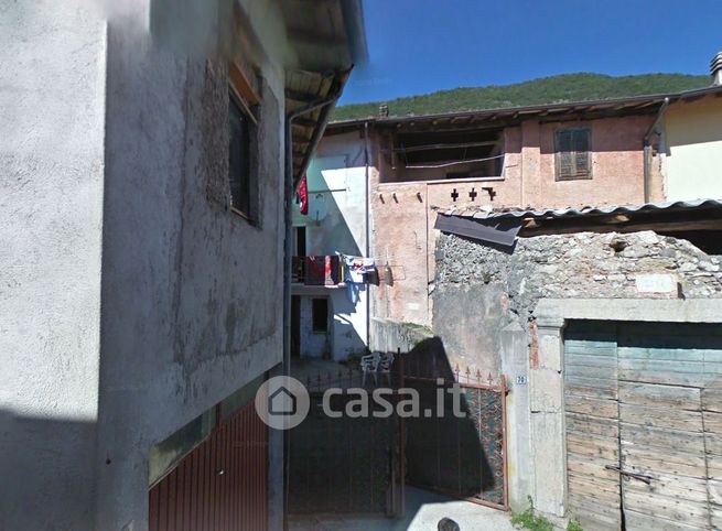 Casa indipendente in residenziale in Via Settima Brigata Matteotti 70