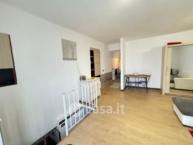 Appartamento in residenziale in Via Macchi Zonda Emma