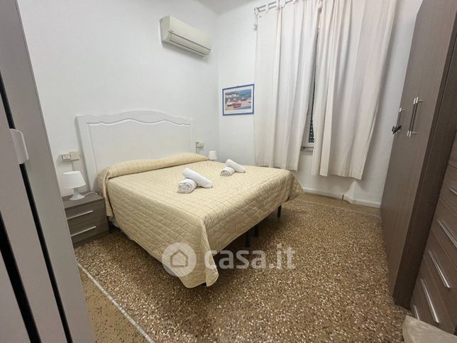 Attivitã /licenza (con o senza mura) in commerciale in Piazza dei Cavalieri 2