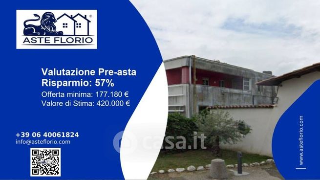 Capannone in commerciale in Strada Morano 2