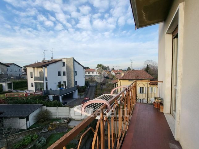 Appartamento in residenziale in Via Sirtori 5