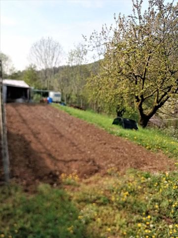 Terreno edificabile in residenziale in Frazione Bottini