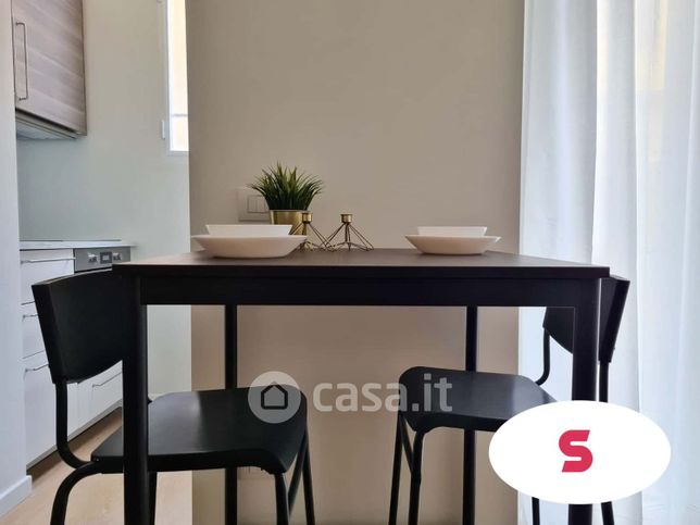 Appartamento in residenziale in Viale Certosa 105