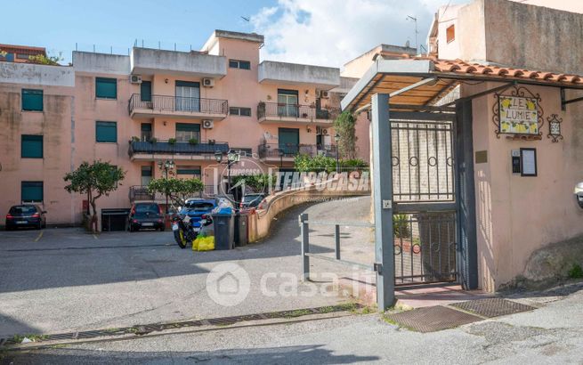 Appartamento in residenziale in Viale della Libertà 69 /LeLumie