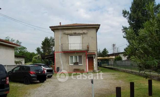 Appartamento in residenziale in Via Bertolotti 253