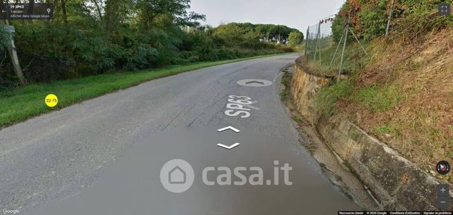 Terreno agricolo in commerciale in SP63