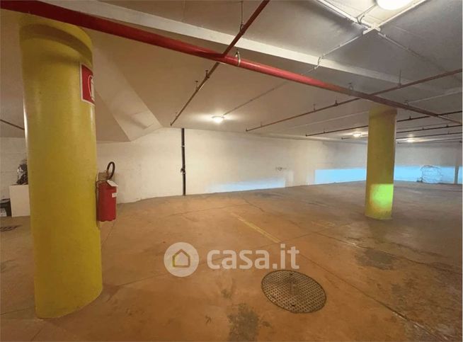Box/posto auto in residenziale in 