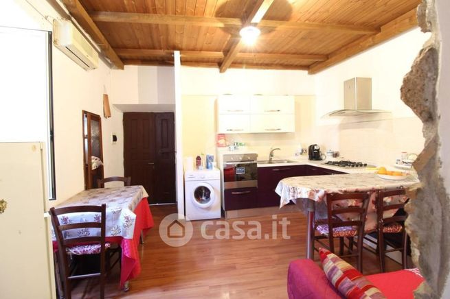 Appartamento in residenziale in Via Trieste 56