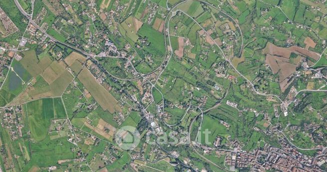 Terreno agricolo in commerciale in Via Romana