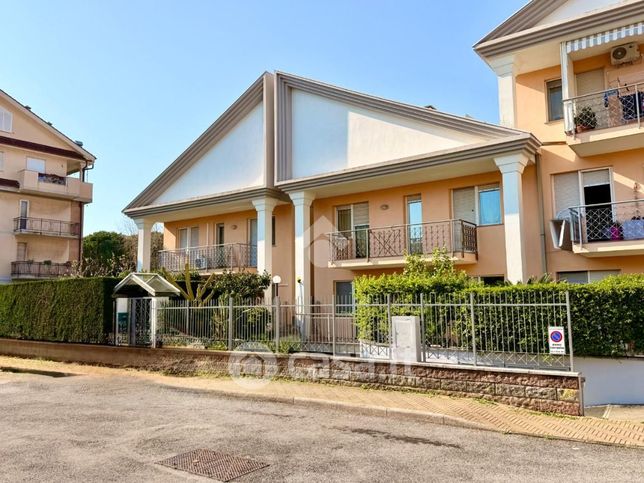 Appartamento in residenziale in Largo Tiziano 1