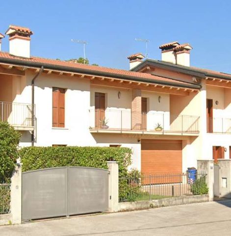 Villetta a schiera in residenziale in Via Boscaglie 57 C