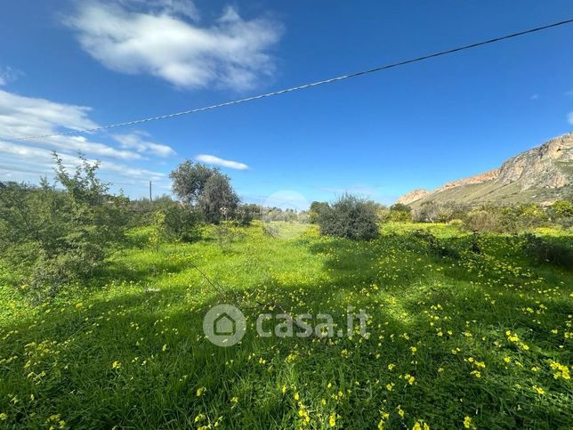 Terreno agricolo in commerciale in 