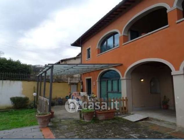 Appartamento in residenziale in Via Aretina