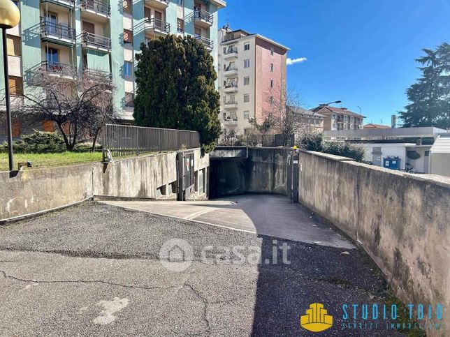 Box/posto auto in residenziale in 