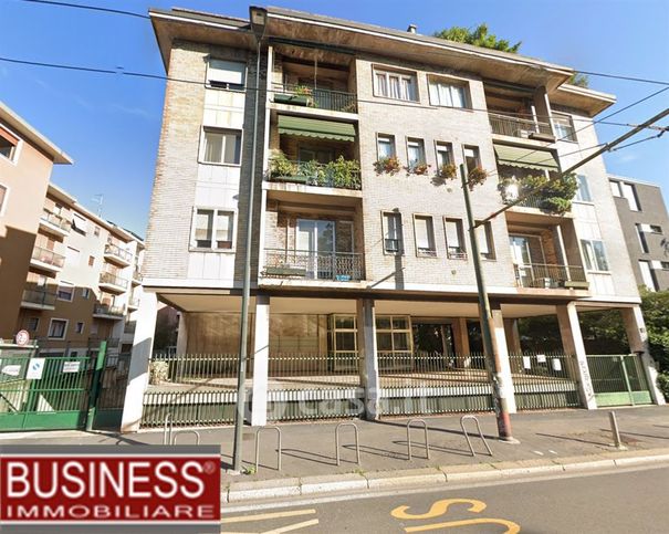 Appartamento in residenziale in Viale Renato Serra 14