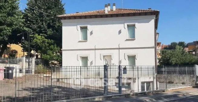 Ufficio in commerciale in Via Antonio Gramsci
