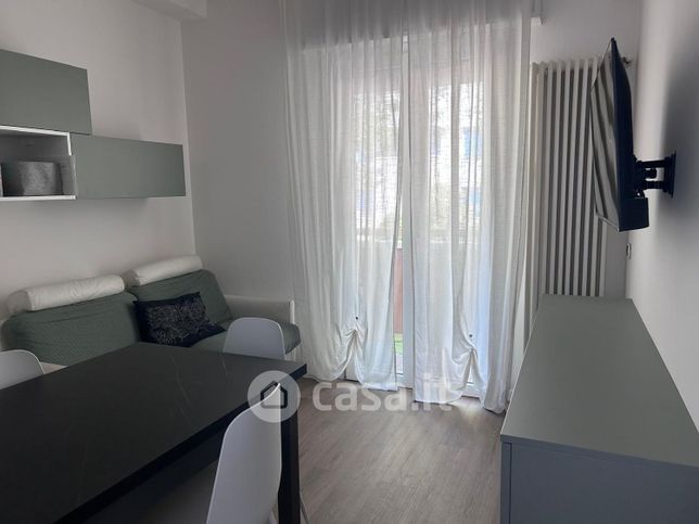 Appartamento in residenziale in Viale A. Mantegna 27