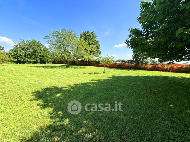 Terreno agricolo in commerciale in Via Bergamo 705