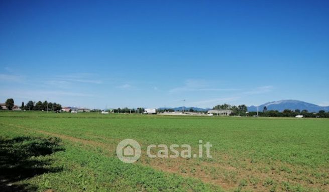 Appartamento in residenziale in Via Guzzanica