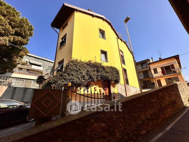 Casa indipendente in residenziale in Via Bartolomeo Colleoni 130