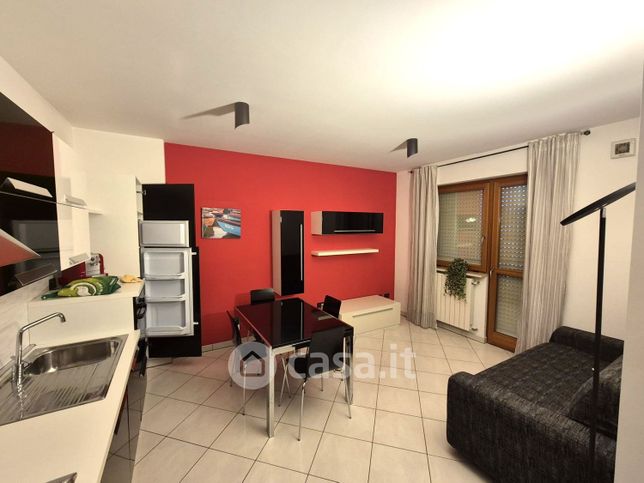 Appartamento in residenziale in Corso Francia 10 E