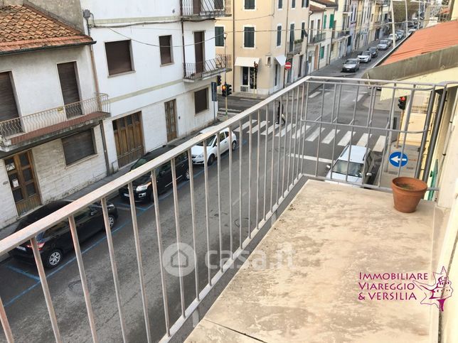 Ufficio in commerciale in Corso Giuseppe Garibaldi 180