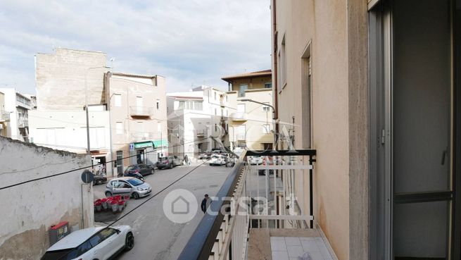 Appartamento in residenziale in Via Tenente Nino Caravaglios 3