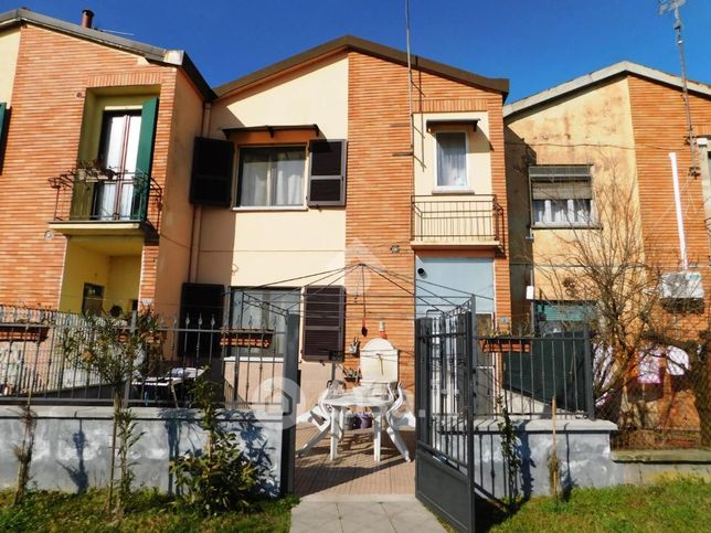 Villetta a schiera in residenziale in Via Trento 3