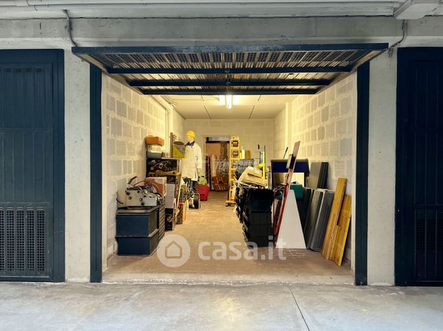 Garage/posto auto in residenziale in 