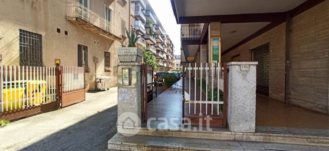 Box/posto auto in residenziale in Via Gennaro Tescione 146