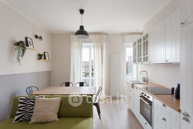 Appartamento in residenziale in Via Arcivescovo Romilli 14