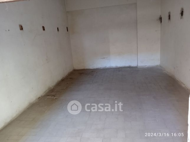 Garage/posto auto in residenziale in Via Pescara 23