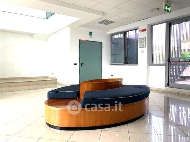 Ufficio in commerciale in Via W.A.Mozart