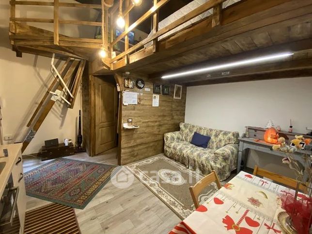 Appartamento in residenziale in Via Onofrio Tortora 35