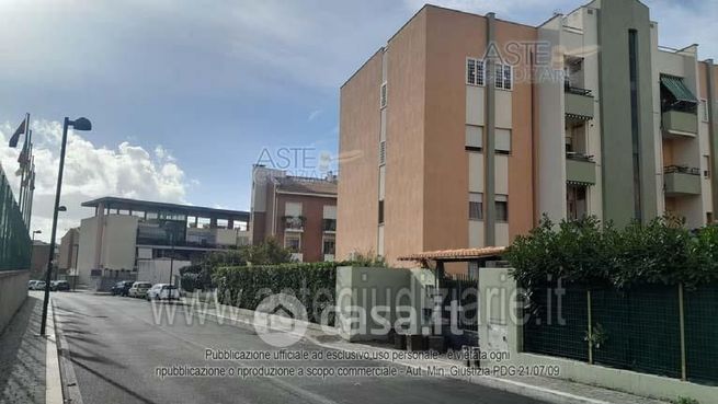 Appartamento in residenziale in Viale Spagna 11