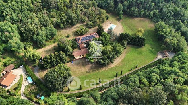 Rustico/casale in residenziale in Strada Valmanera
